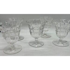 Set of 5 Seneca regina Oyster Fruit Cocktail Glasses 3 5/8" Vintage mcm glass